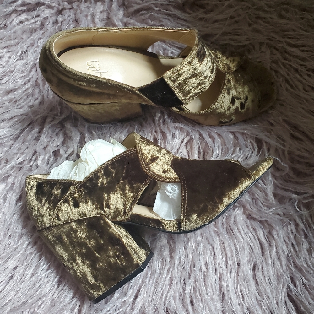 CABI Interlock Crushed Velvet Heels Olive Green
